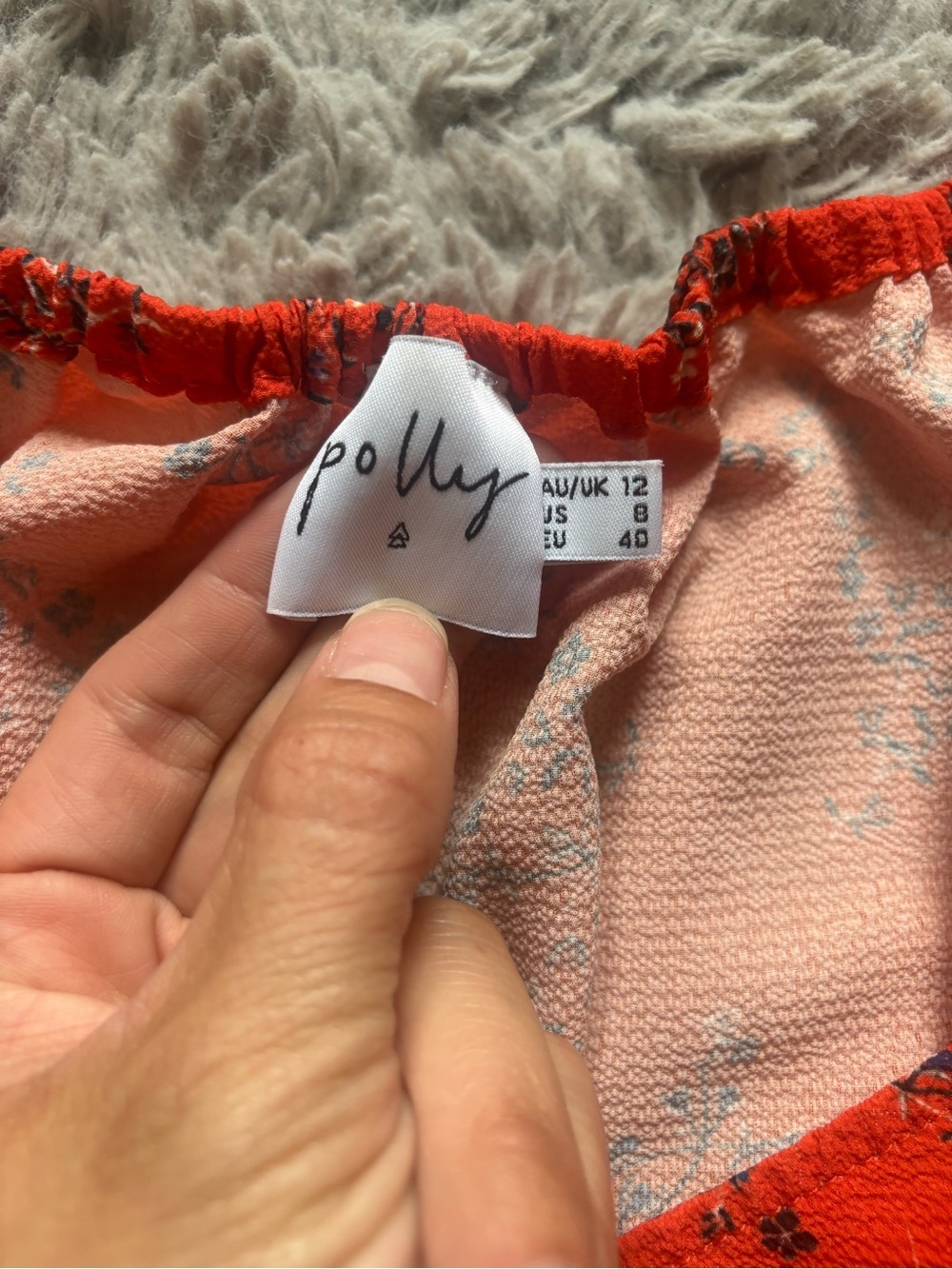 Polly Rhea Red Floral Peplum Puff Sleeve Top size 8 - Picture 2 of 7